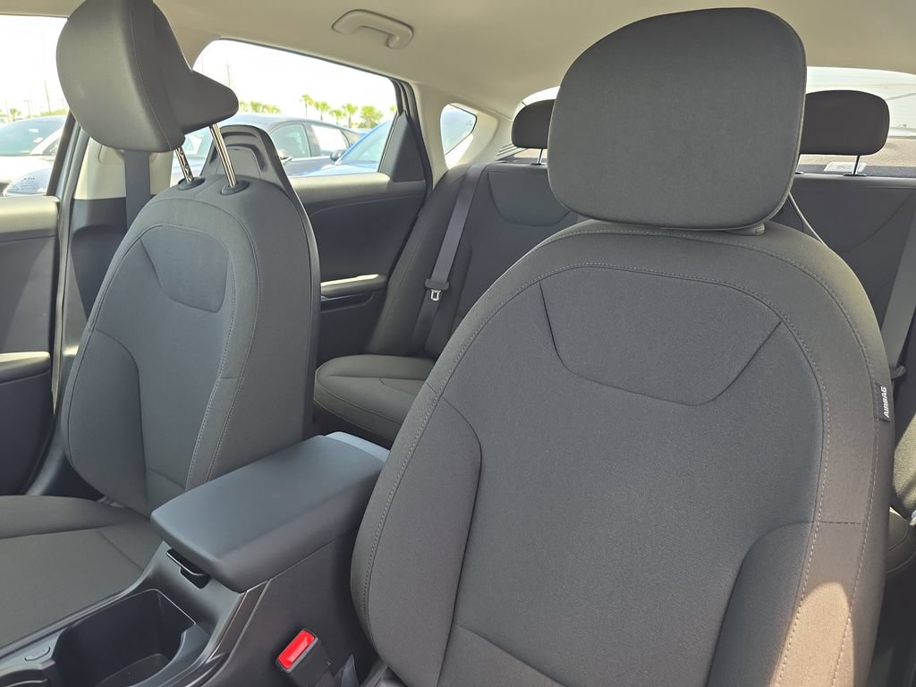 New 2026 Kia K4 FWD image 21
