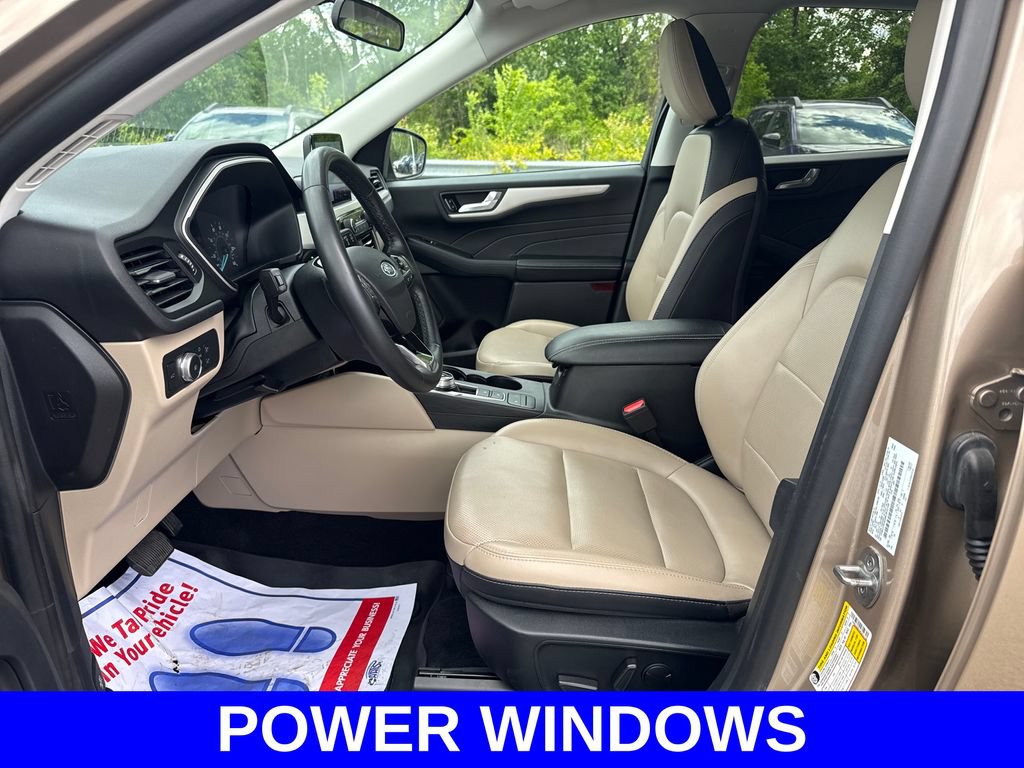 Used 2021 Ford Escape SEL AWD/4WD image 16