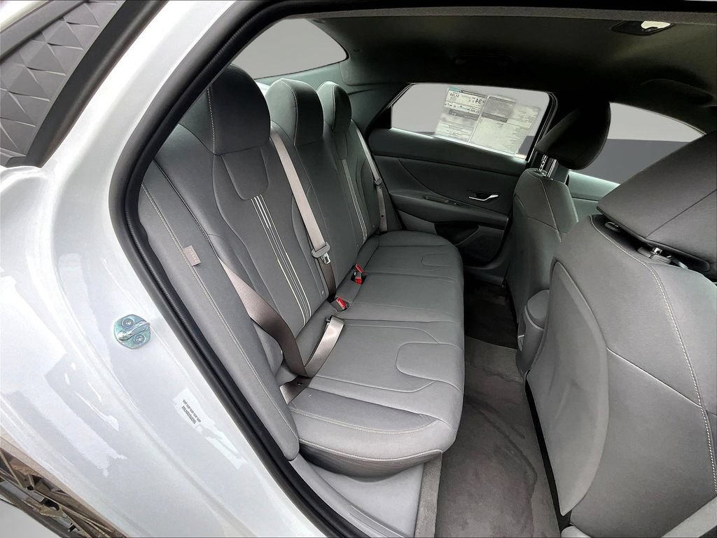New 2026 Hyundai Elantra Sport FWD image 11