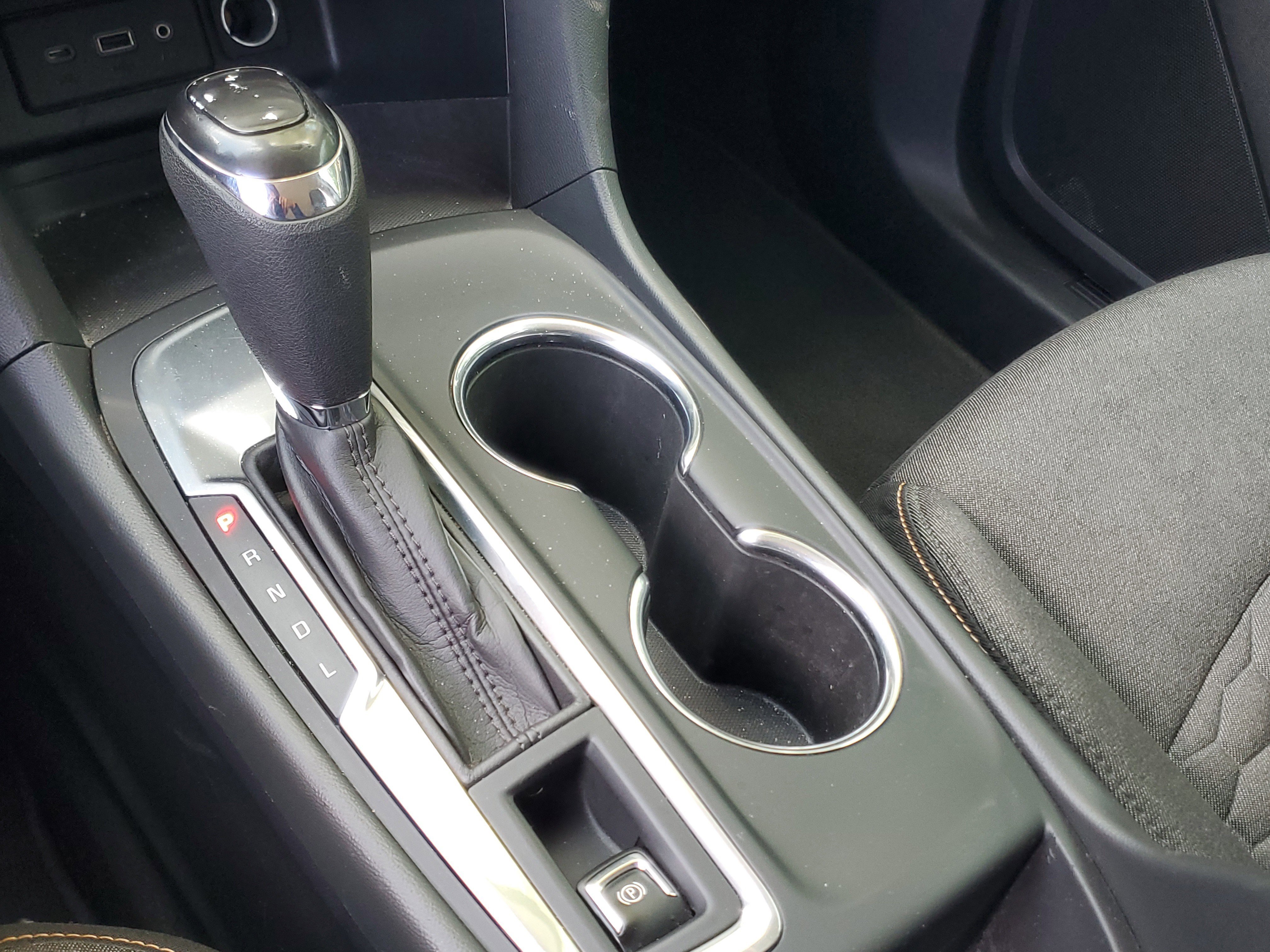 Used 2020 Chevrolet Equinox LT image 28