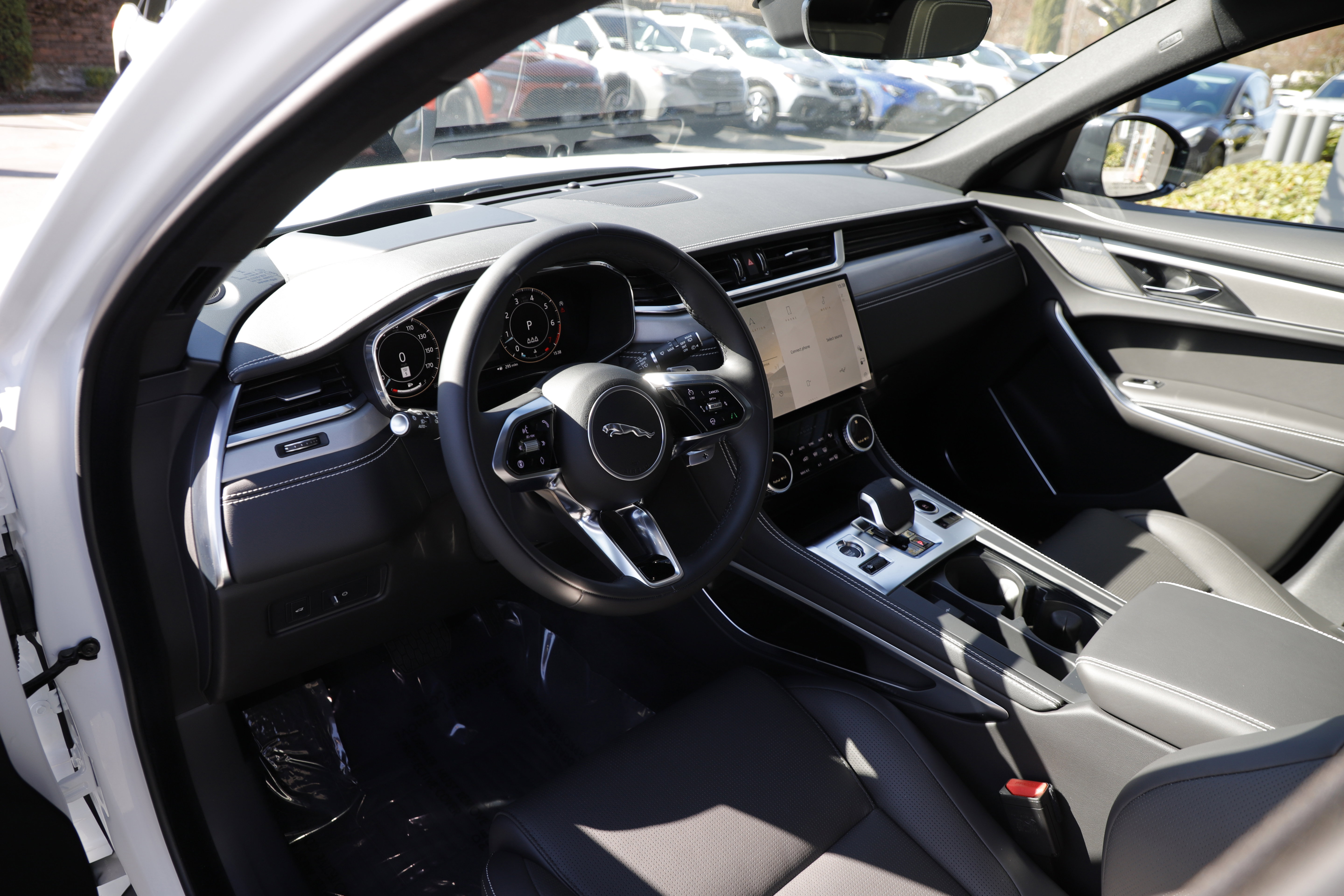 New 2026 Jaguar F-PACE R-Dynamic S AWD/4WD image 17