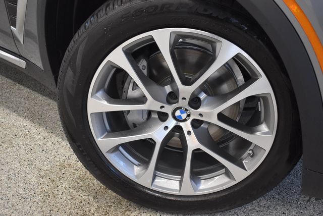 New 2026 BMW X5 xDrive40i w/ Premium Package AWD/4WD image 23