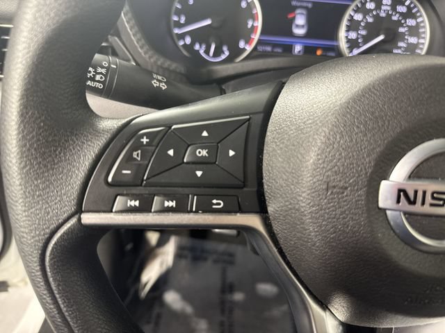 Used 2023 Nissan Sentra SV FWD image 12