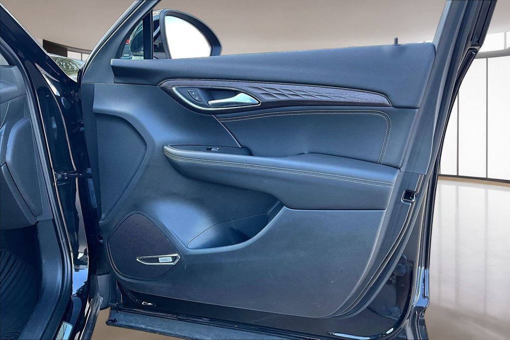 Used 2023 Buick Envision Avenir FWD image 19