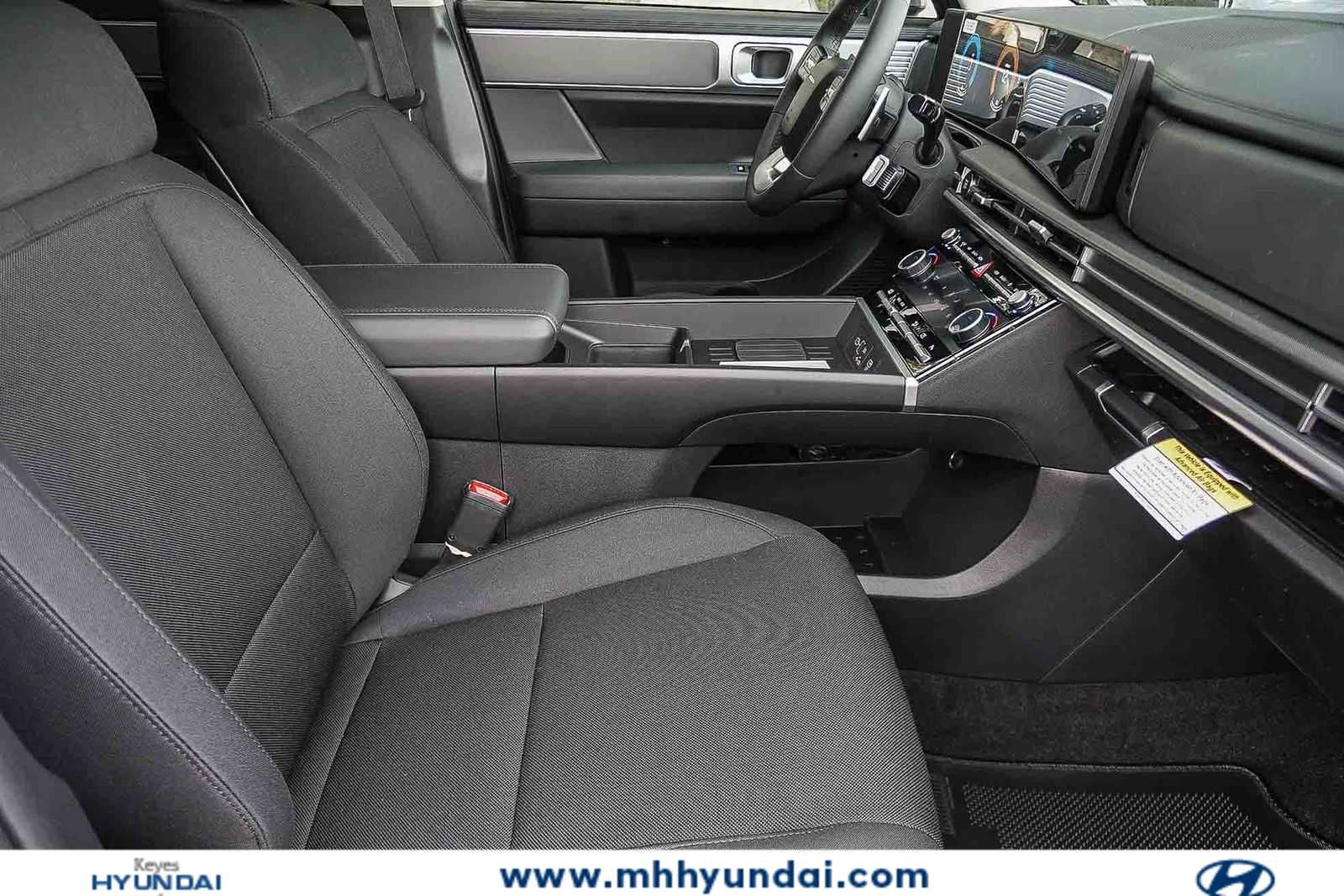 New 2026 Hyundai Santa Fe SE FWD image 19