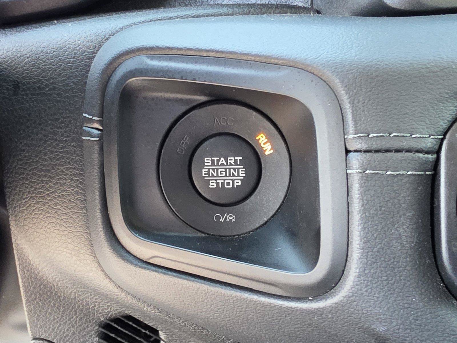 Used 2024 Jeep Wrangler Unlimited Rubicon AWD/4WD image 23