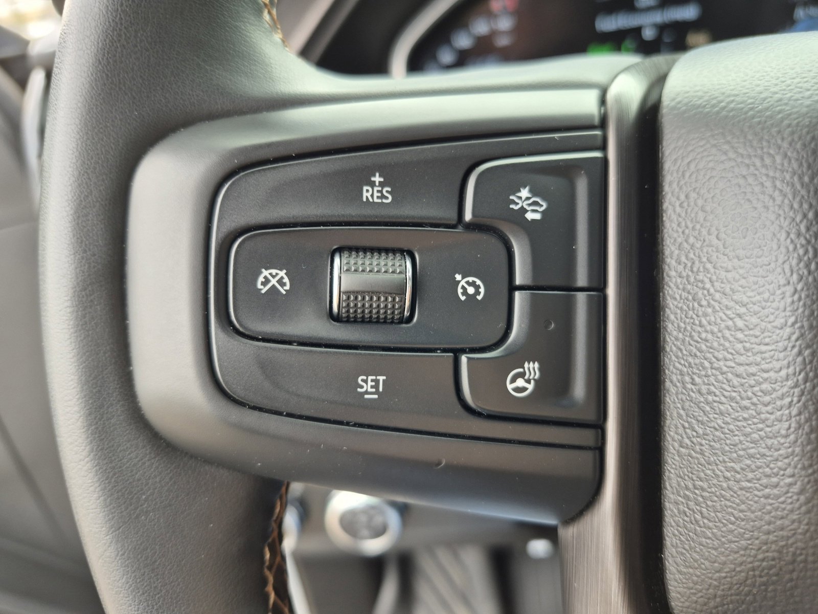 Used 2024 GMC Sierra 2500 AT4 w/ AT4 Premium Plus Package image 29