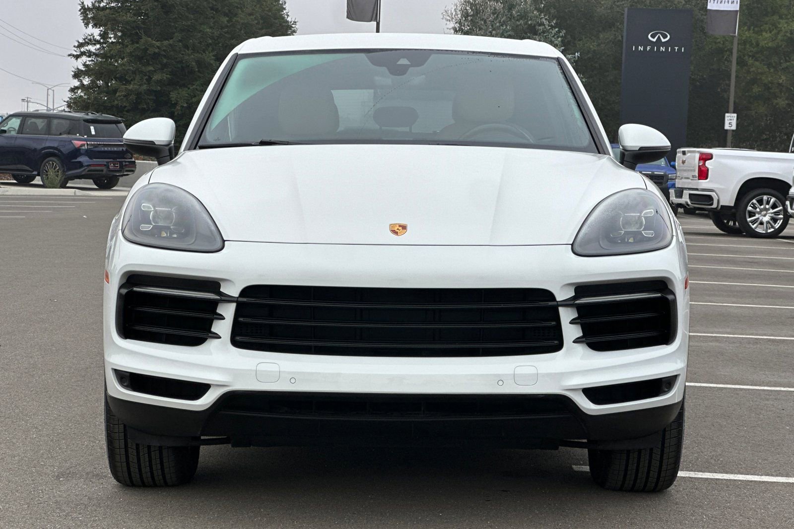 Used 2023 Porsche Cayenne image 9