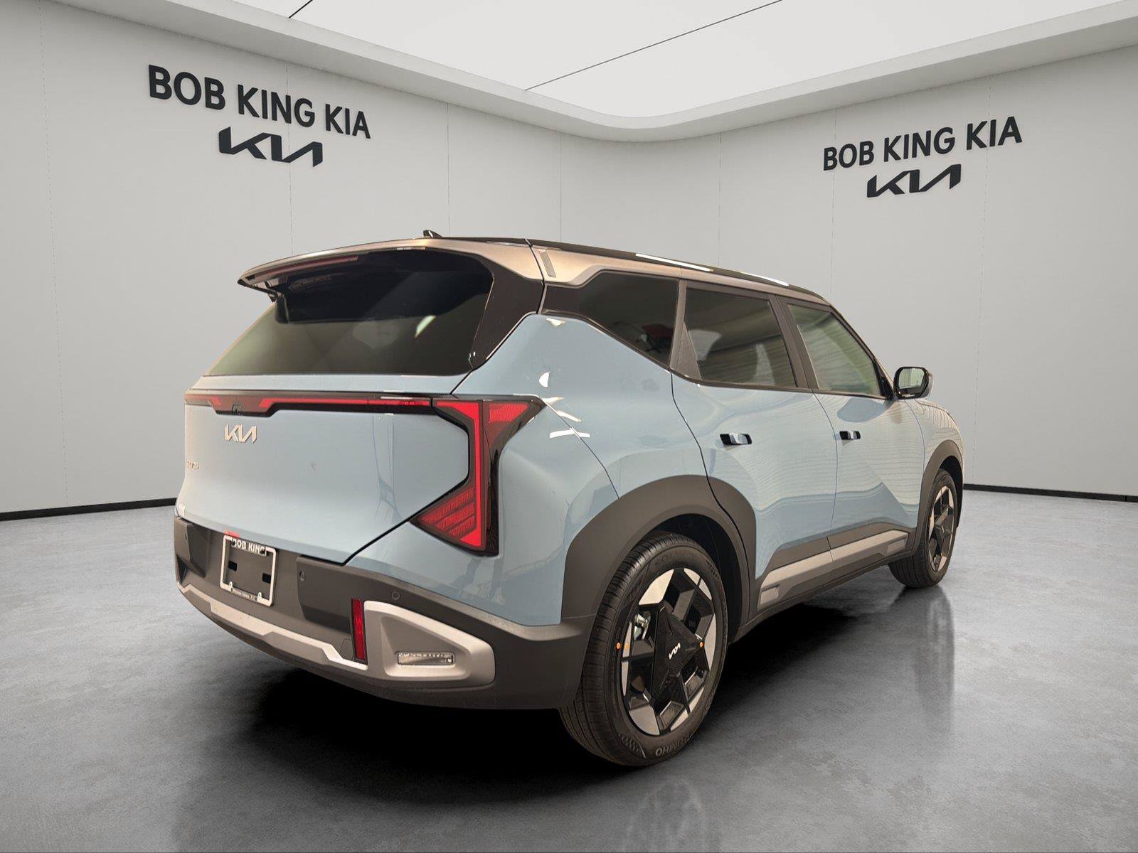 New 2027 Kia Seltos S FWD image 5