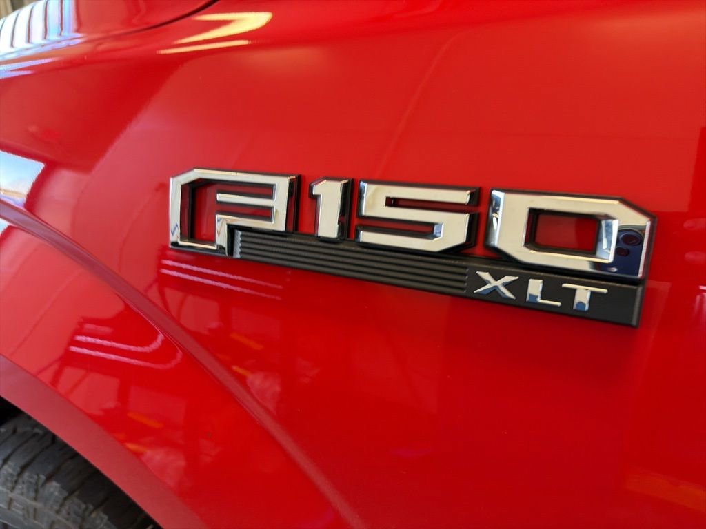 Used 2015 Ford F150 XLT image 4