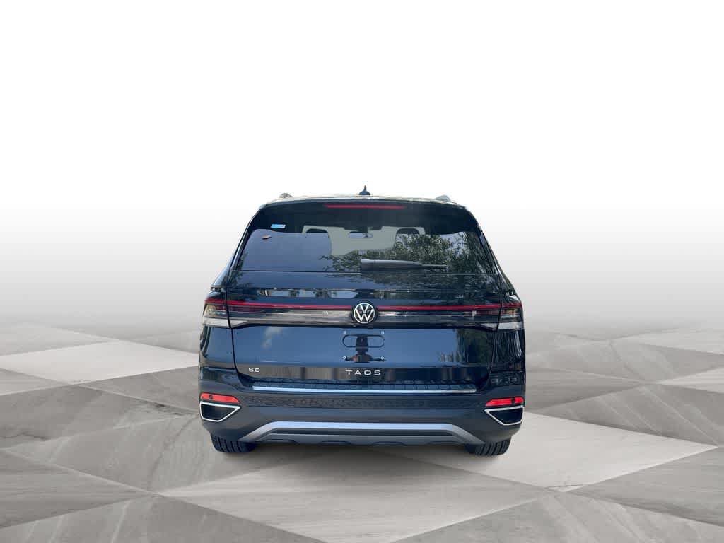 New 2026 Volkswagen Taos SE FWD image 7