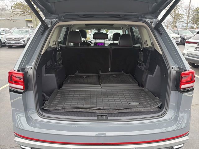 Certified 2024 Volkswagen Atlas Peak Edition SEL image 26