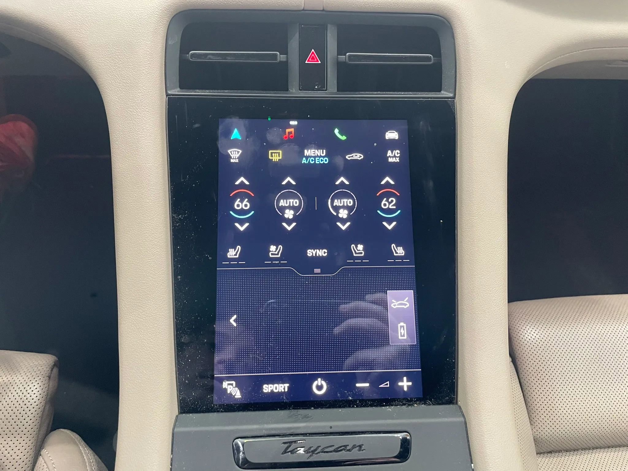 Used 2021 Porsche Taycan RWD image 13