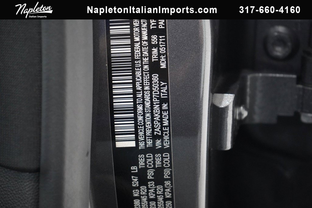 Used 2023 Alfa Romeo Stelvio Ti AWD/4WD image 38