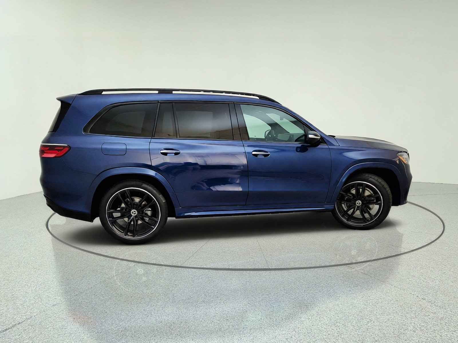 New 2026 Mercedes-Benz GLS 450 4MATIC image 7