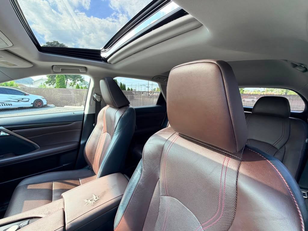 Used 2018 Lexus RX 350 AWD w/ Premium Package image 15