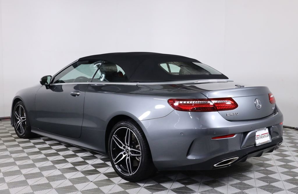 Used 2020 Mercedes-Benz E 450 4MATIC Cabriolet image 4