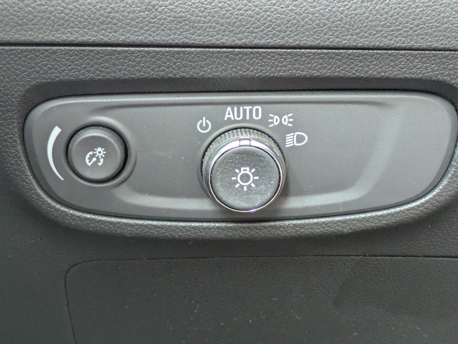 Used 2024 Buick Encore GX Preferred FWD image 20