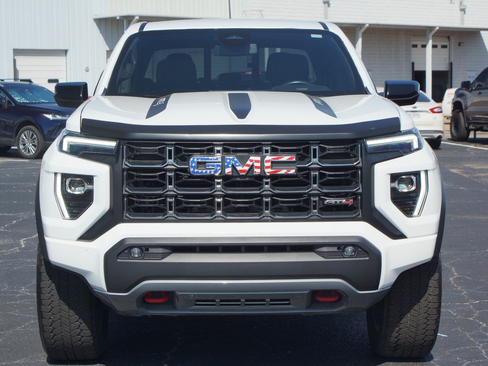 Used 2024 GMC Canyon AT4 w/ Canyon Safety Plus Package AWD/4WD image 23