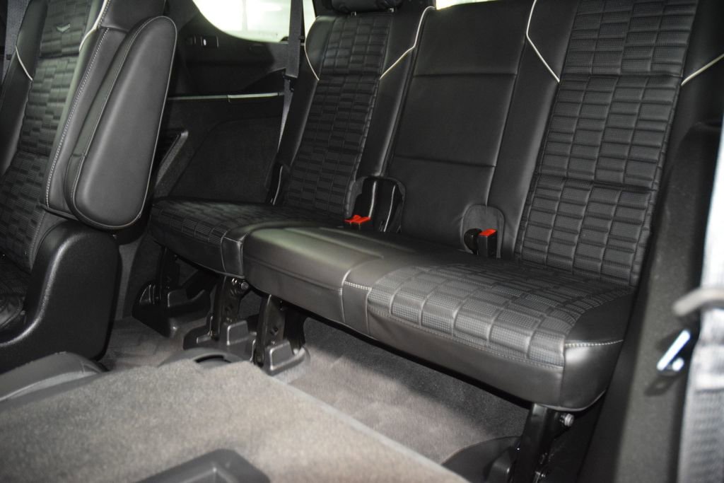 Used 2024 Cadillac Escalade Premium Luxury Platinum image 46