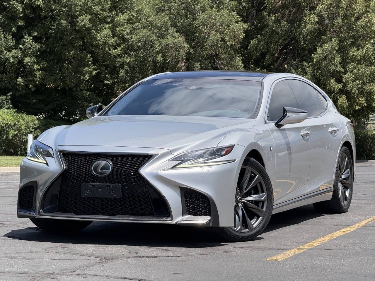 Used 2018 Lexus LS 500 F Sport w/ Accessory Package (Z2)