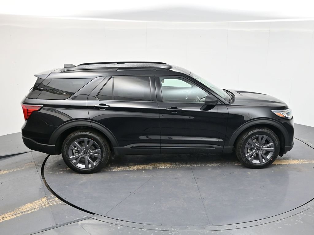 New 2026 Ford Explorer Active w/ Active Comfort Package AWD/4WD image 43