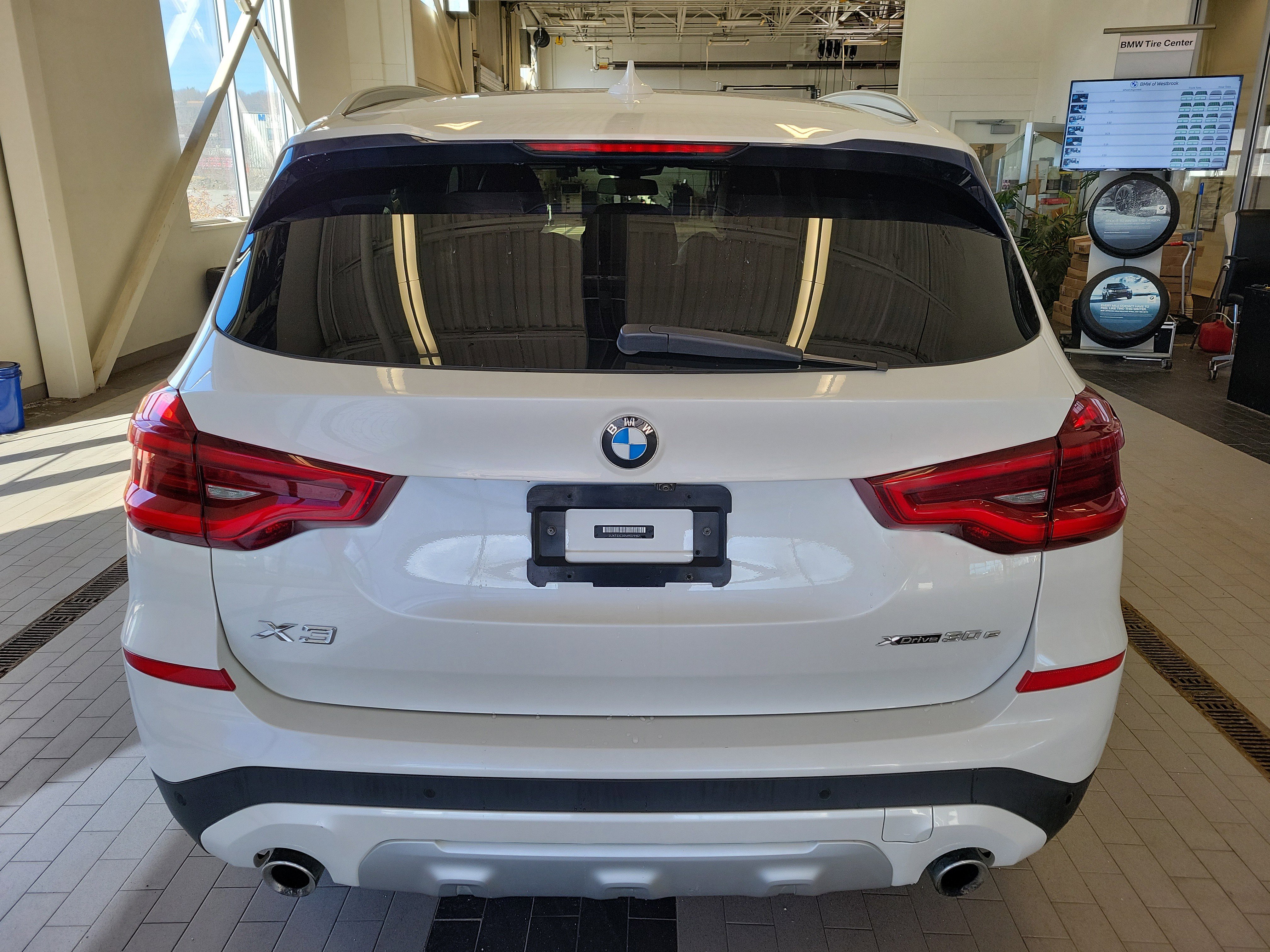 Used 2021 BMW X3 xDrive30e w/ Convenience Package image 6