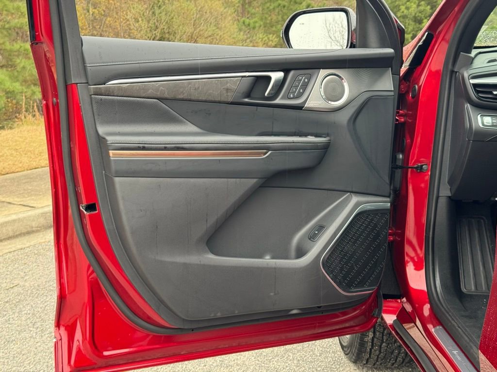 New 2026 Buick Enclave Avenir w/ Super Cruise Package image 16