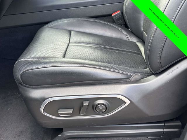 Used 2023 Jeep Wagoneer L Series II image 5