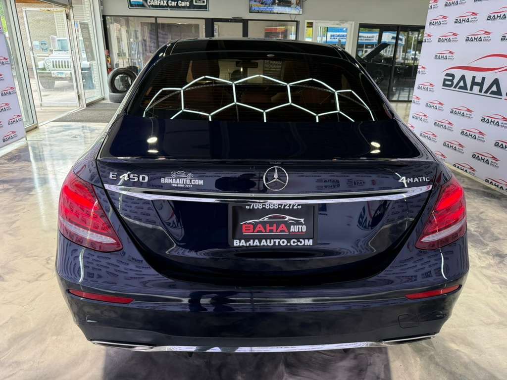 Used 2019 Mercedes-Benz E 450 4MATIC Sedan w/ Premium Package image 10