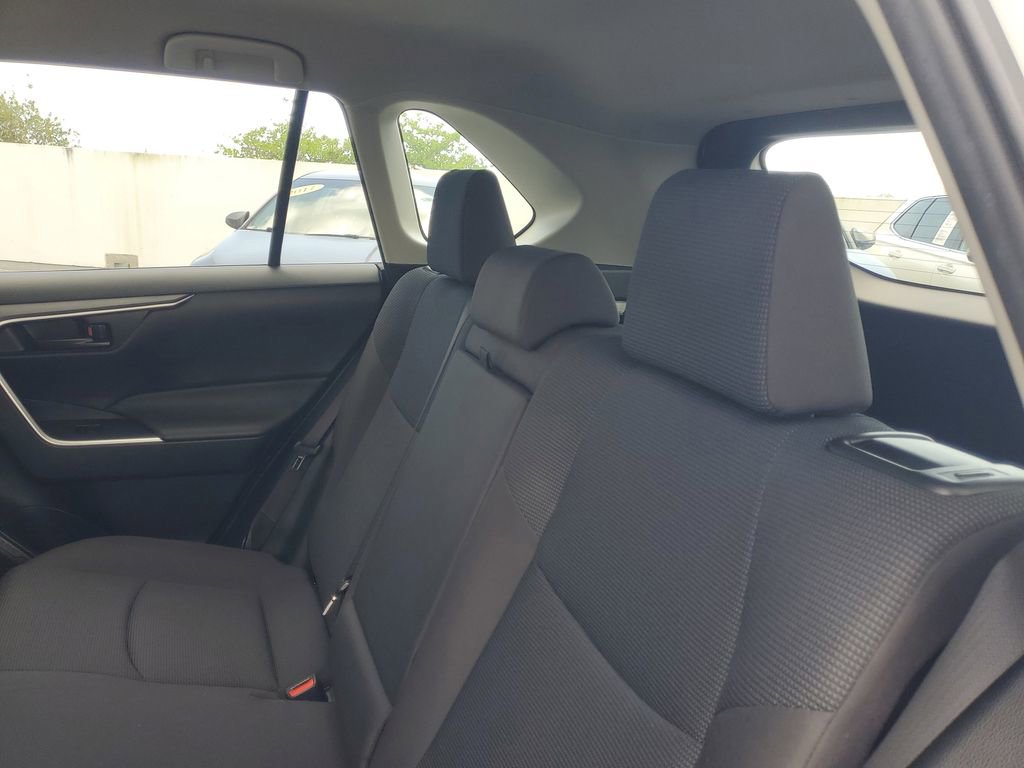 Used 2023 Toyota RAV4 LE image 12