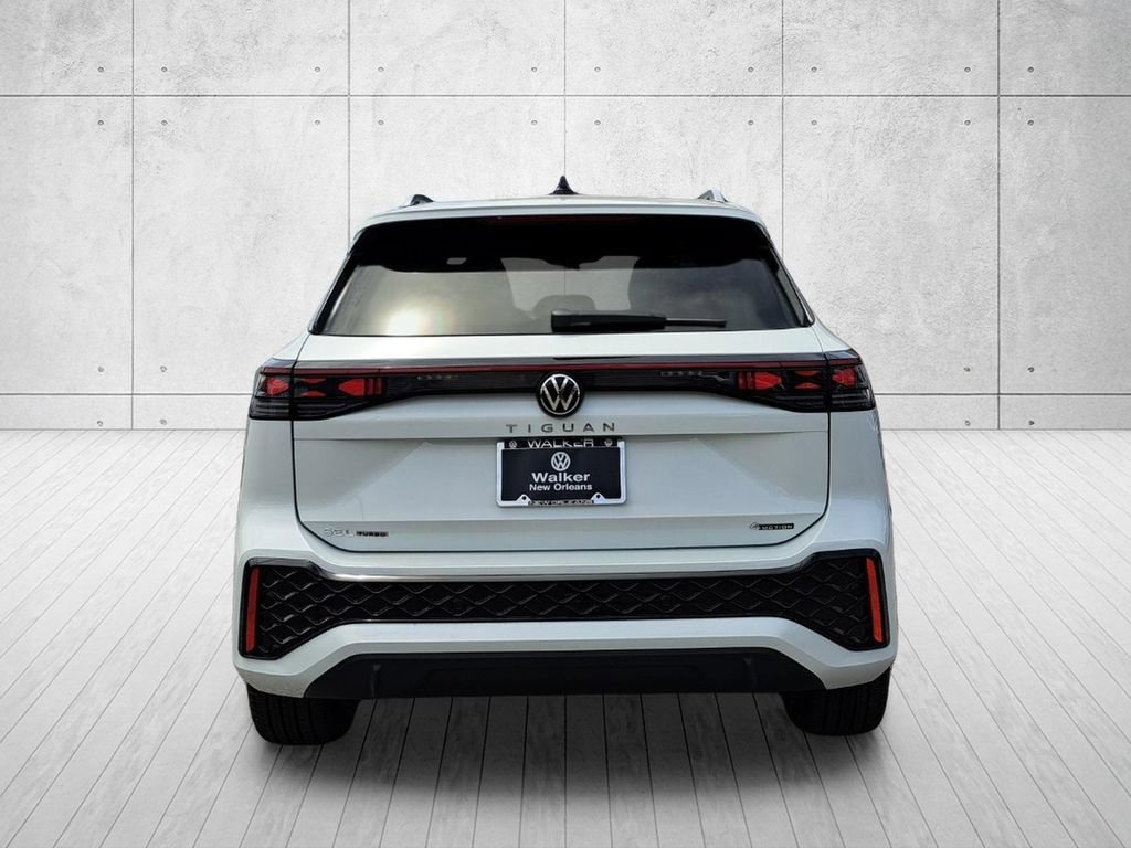 New 2026 Volkswagen Tiguan SEL R-Line AWD/4WD image 6