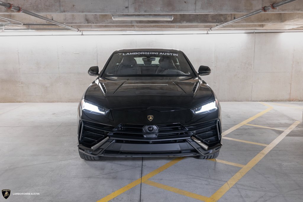 Used 2024 Lamborghini Urus S image 3