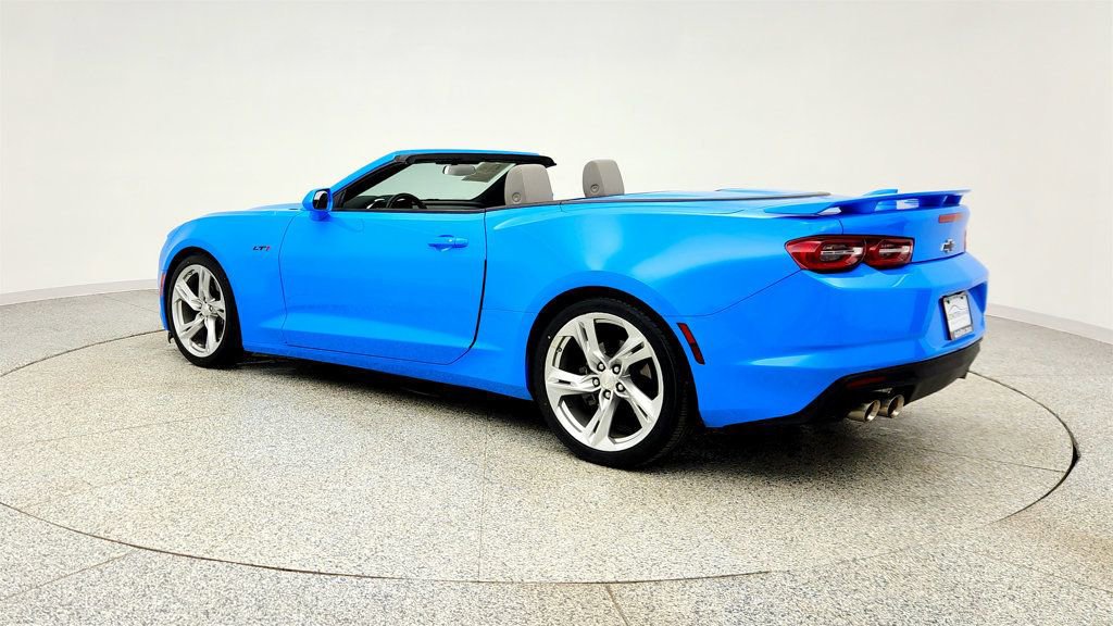 Used 2022 Chevrolet Camaro LT w/ Technology Package image 6