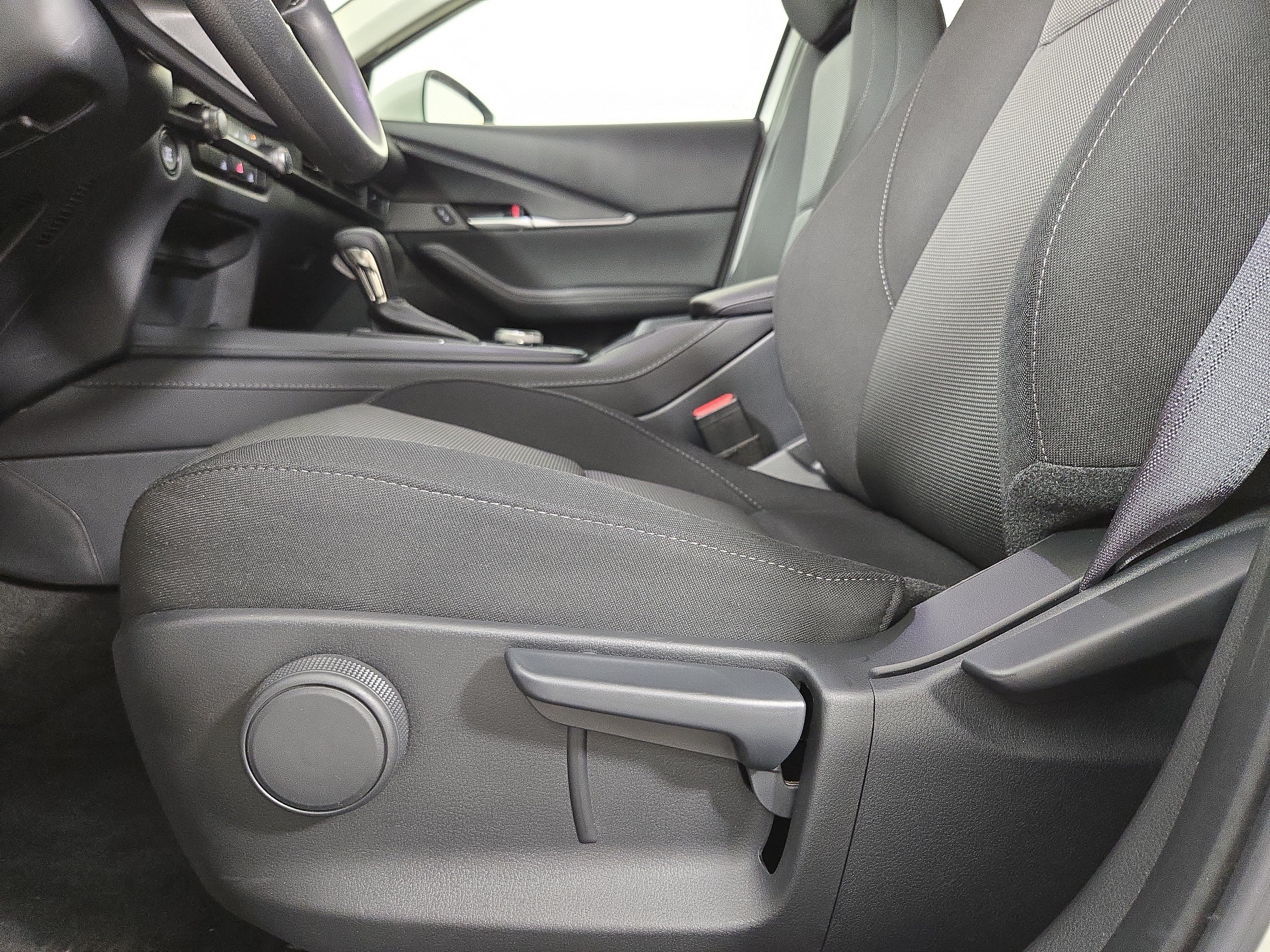 Certified 2024 MAZDA CX-30 AWD 2.5 S image 29