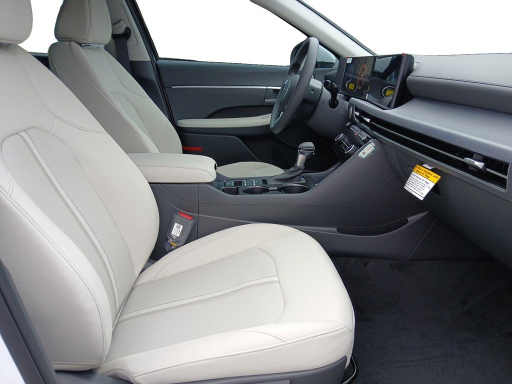 New 2026 Hyundai Sonata SE FWD image 16