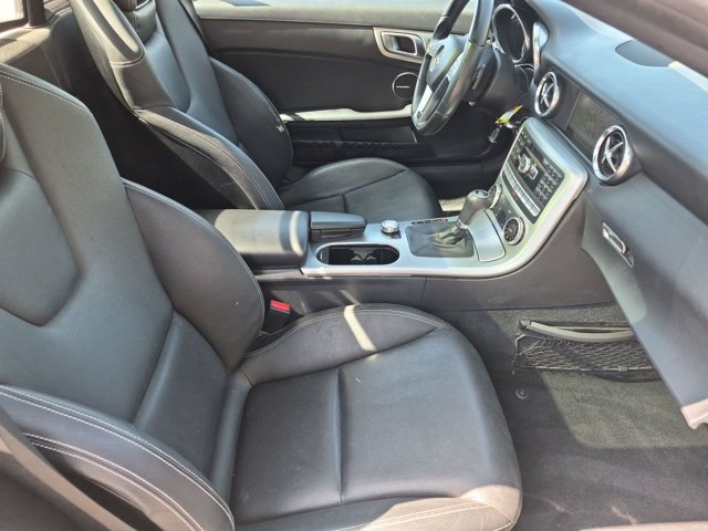 Used 2014 Mercedes-Benz SLK 250 image 17
