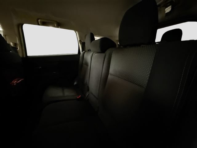 Used 2018 Mitsubishi Outlander ES FWD image 22