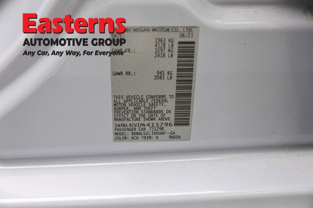 Used 2023 Nissan Altima 2.5 SR w/ SR Premium Package FWD image 36
