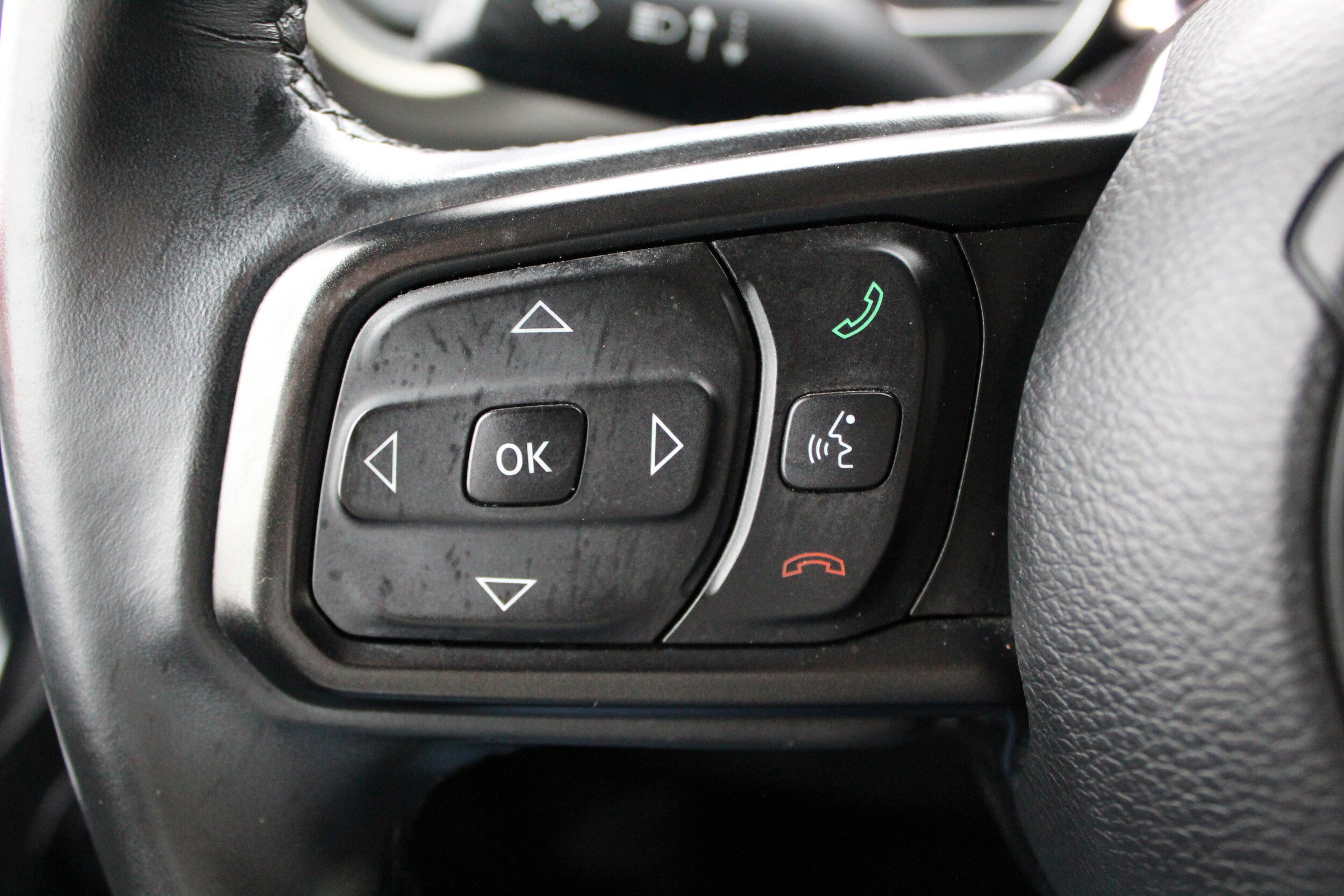 Used 2018 Jeep Wrangler Sport AWD/4WD image 24