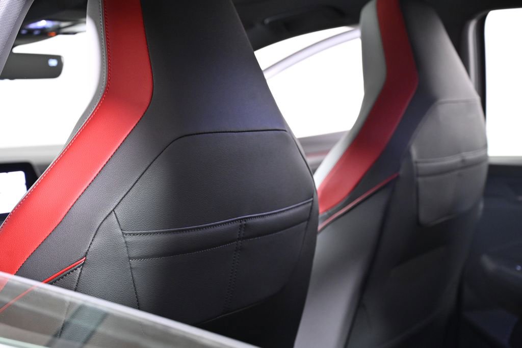 Used 2024 Volkswagen GTI SE image 31