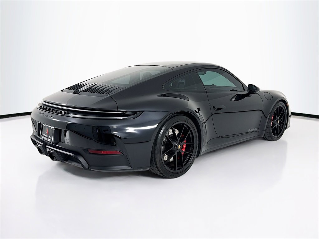 Used 2026 Porsche 911 Carrera GTS image 9