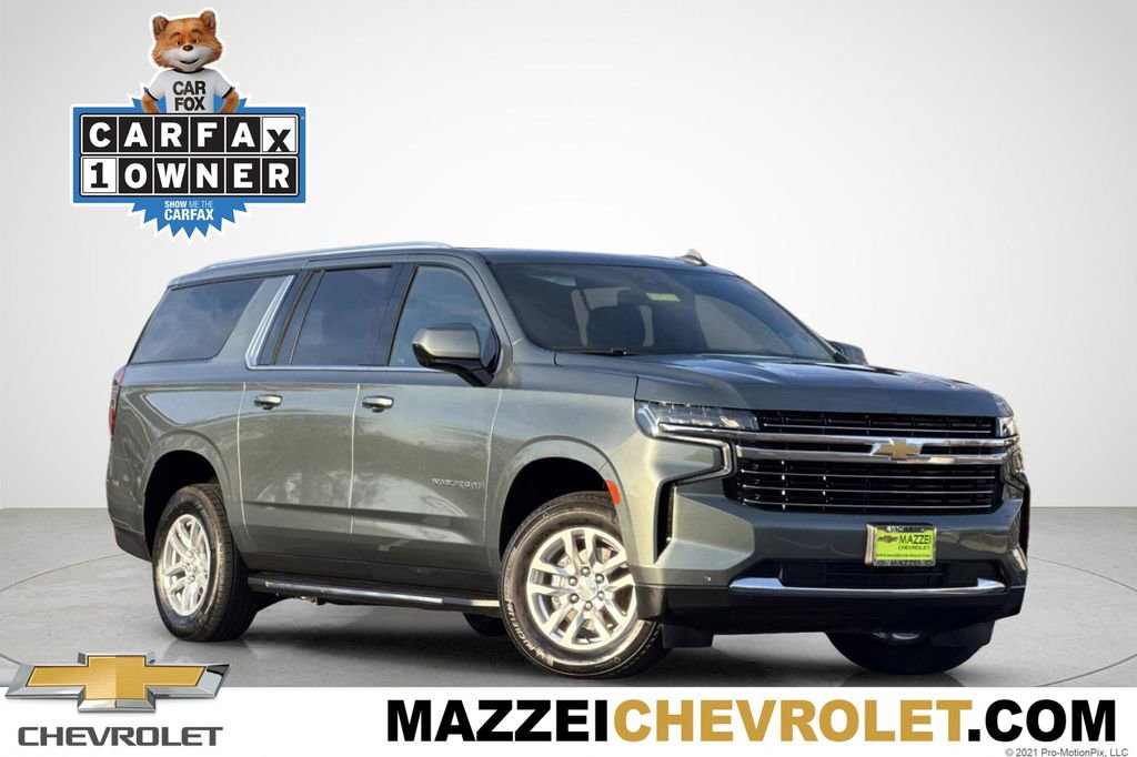 Used 2024 Chevrolet Suburban LT AWD/4WD image 1
