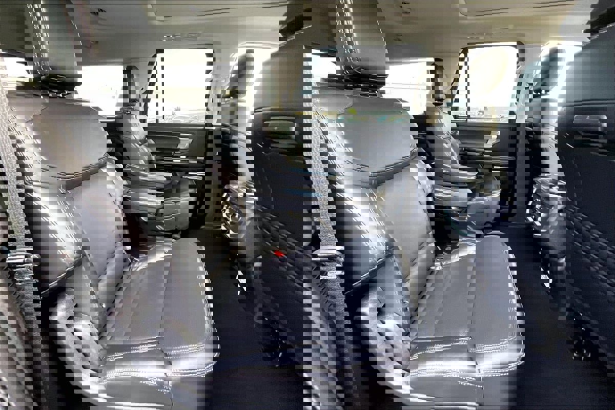 Used 2025 Ford Expedition Max Platinum image 23