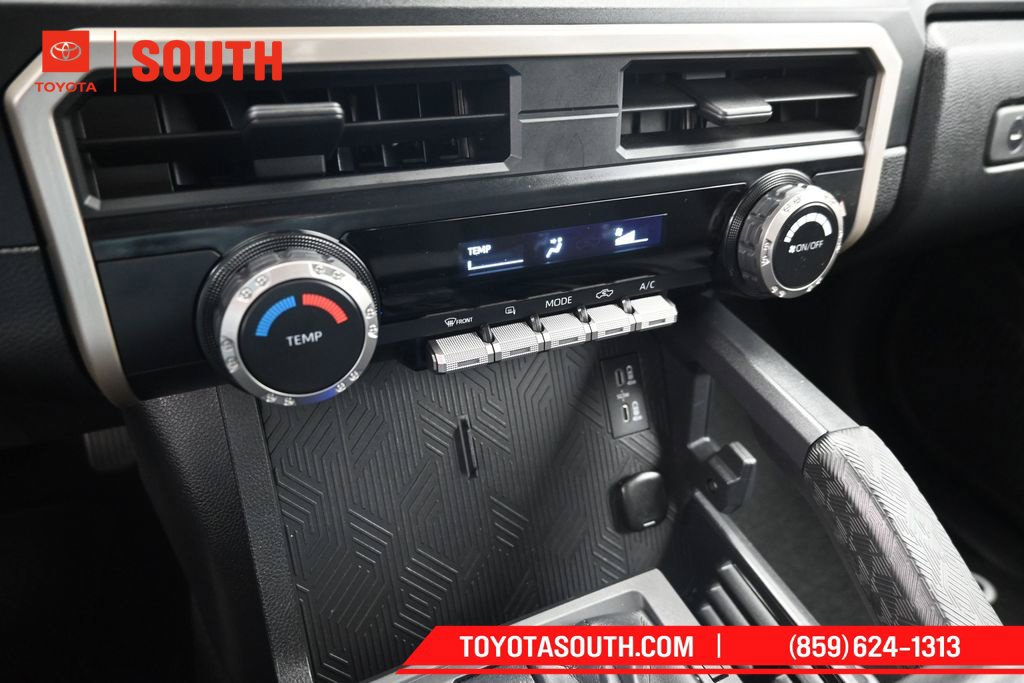 Used 2024 Toyota Tacoma SR w/ SR Upgrade Package AWD/4WD image 18