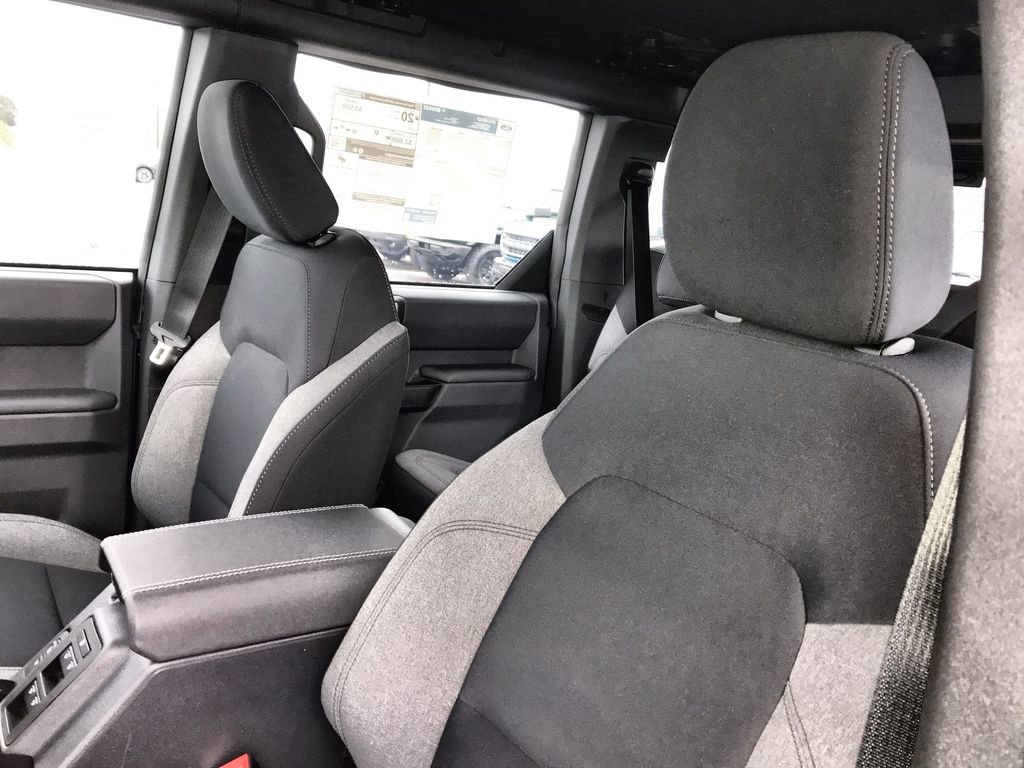 New 2025 Ford Bronco 4-Door image 11