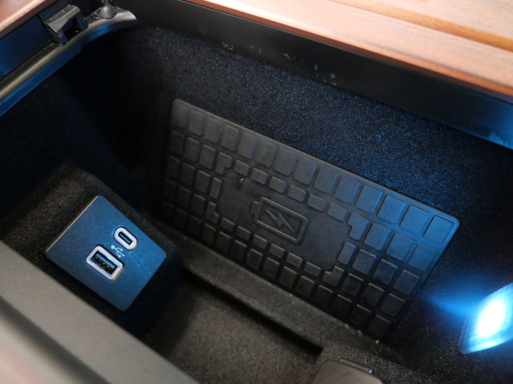 Used 2020 Lincoln Navigator Reserve w/ Luxury Package image 31