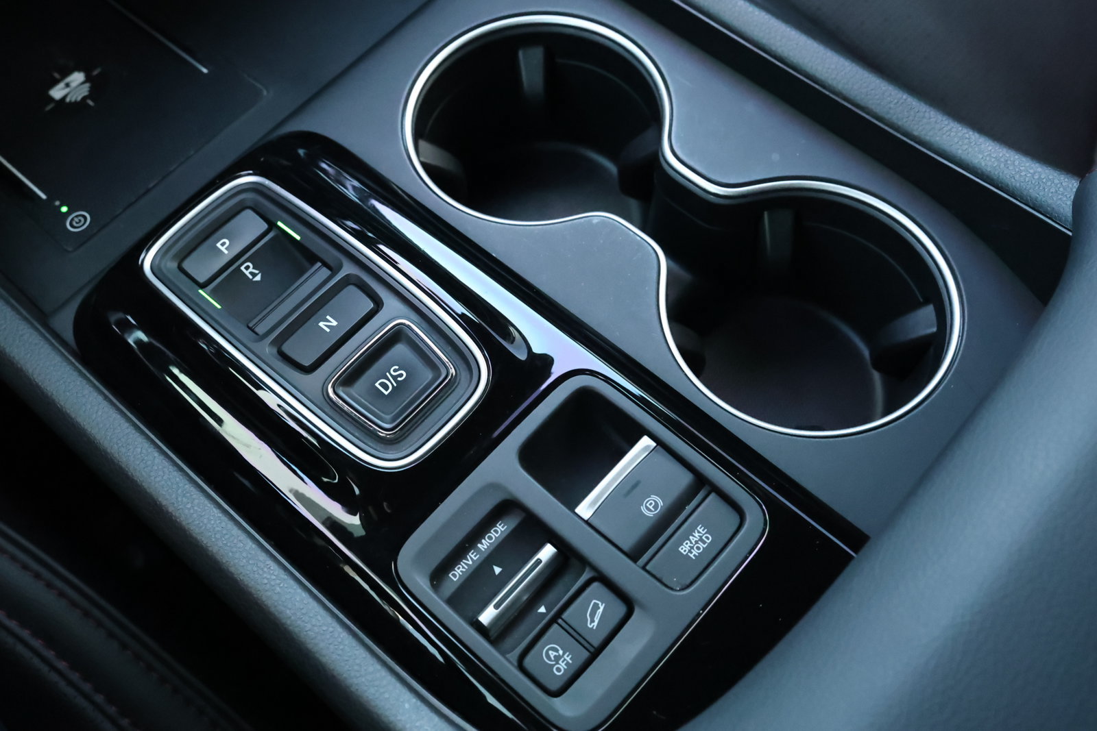 Used 2025 Honda Pilot Black Edition image 25