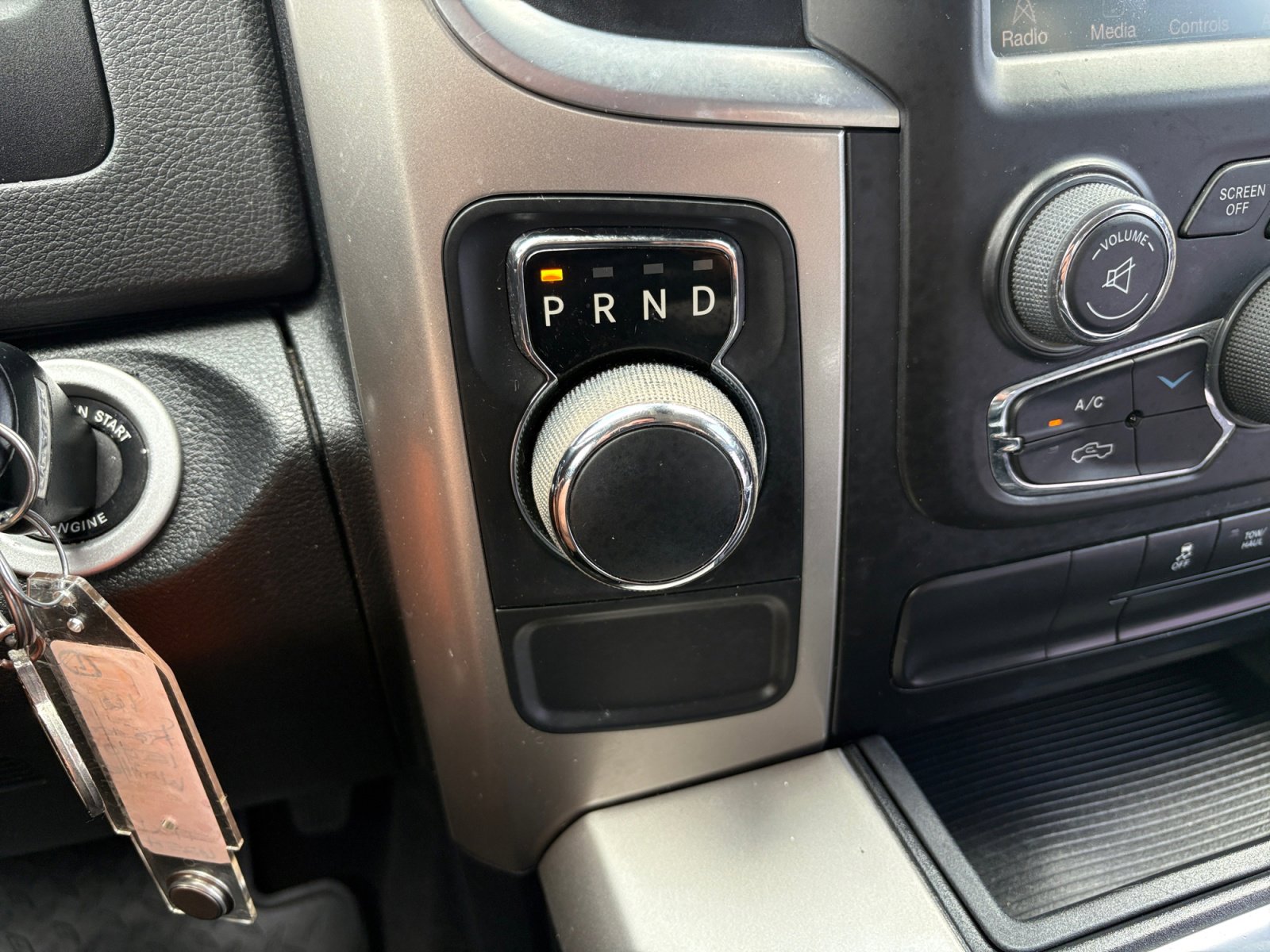 Used 2016 RAM 1500 Lone Star RWD image 19