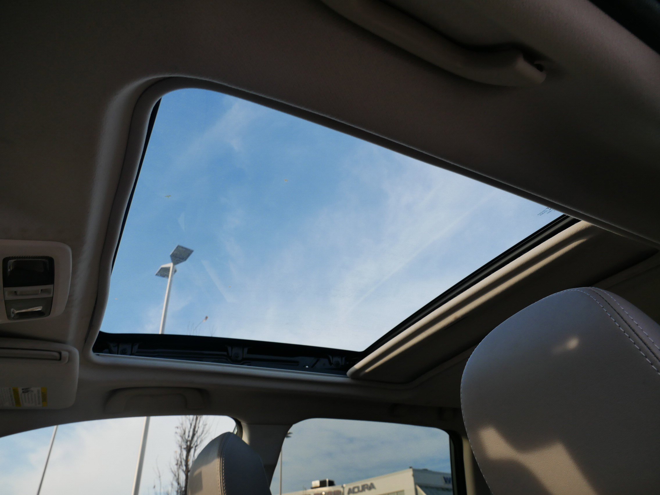 Used 2015 Subaru Forester 2.5i Limited image 33